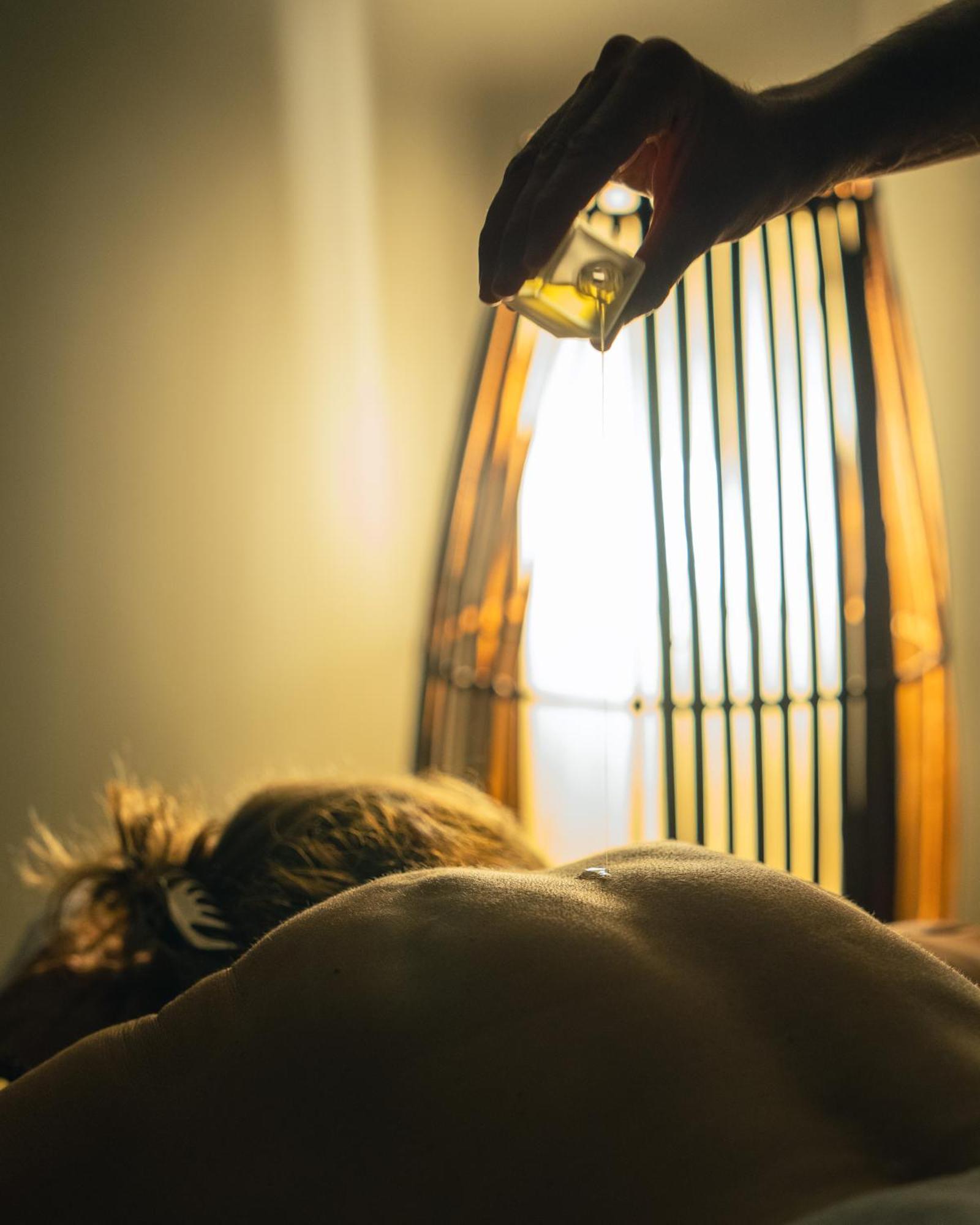 Hotel Piccola Vela デセンツァーノ・デル・ガルダ エクステリア 写真